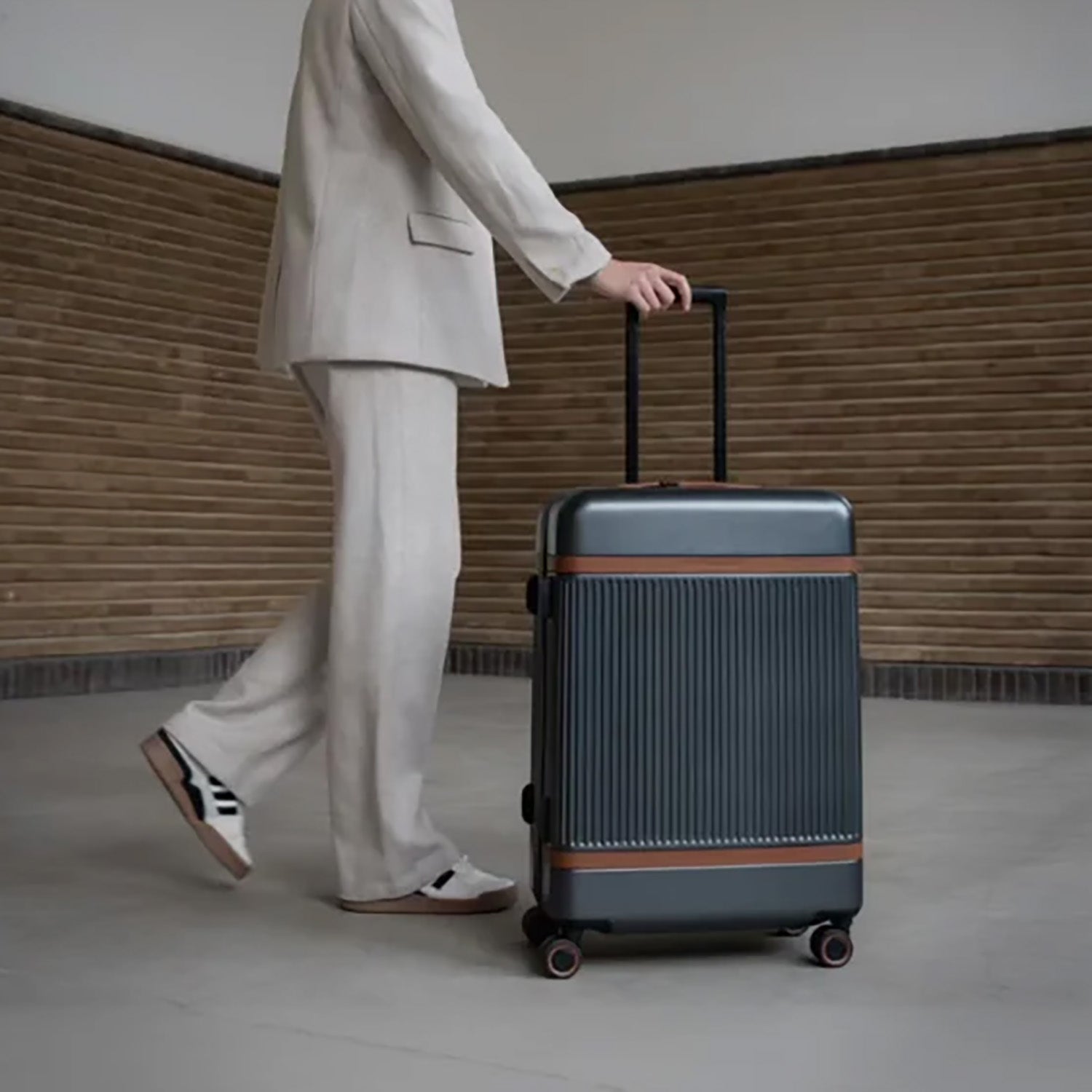 ZUNA Large Suitcase