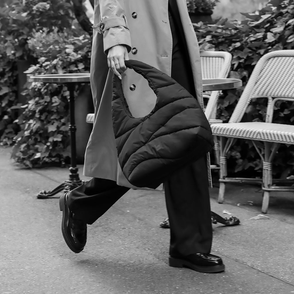 Wavy Puffer Shoulder Bag