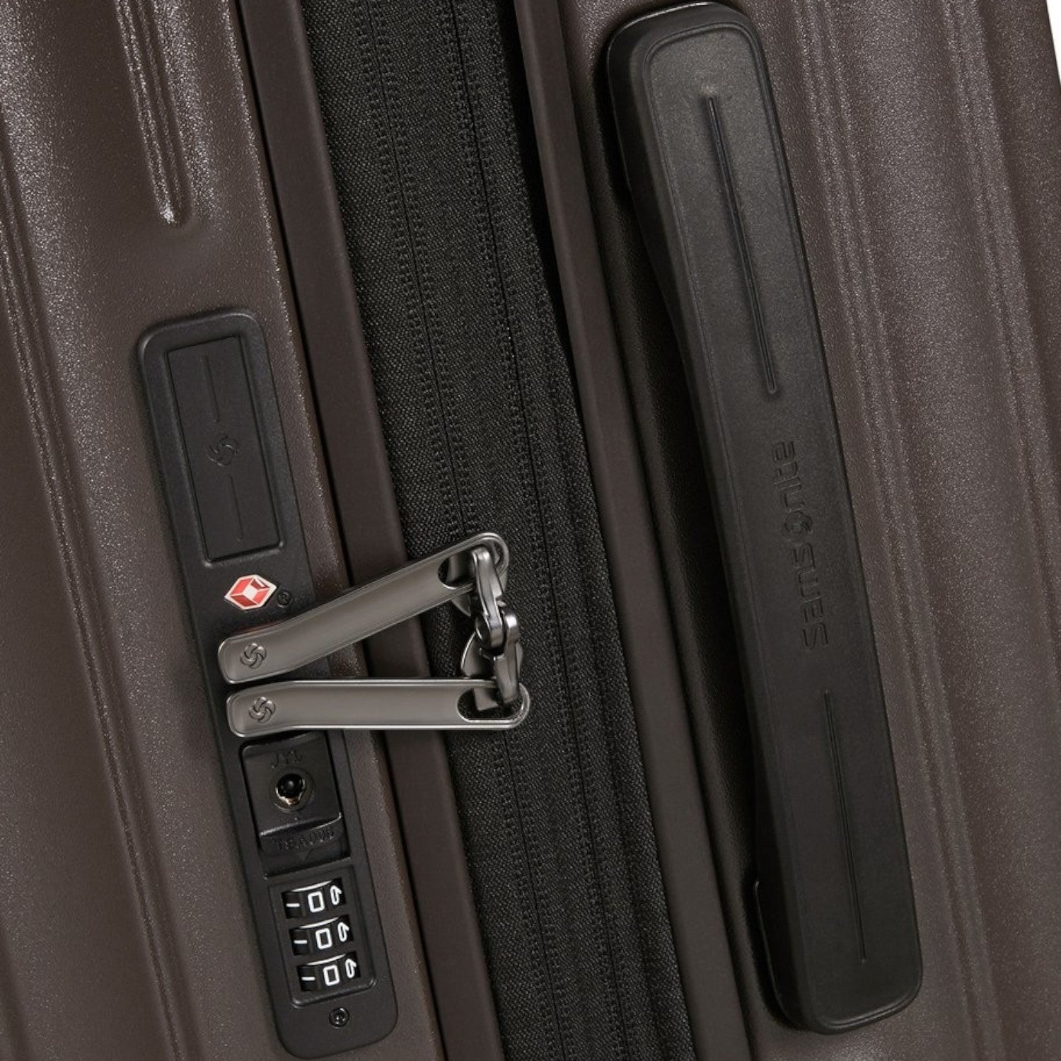 Lieblingstasche 2WANDER spinner suitcase in dark brown with integrated TSA combination lock and side carry handle