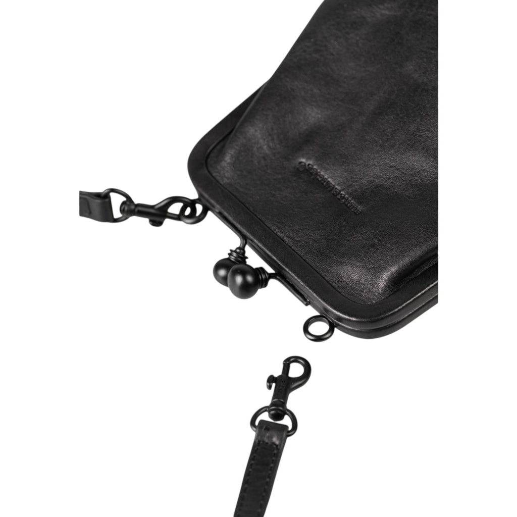 Lieblingstasche aunts & uncles Mrs. Sugar Pop black vintage leather handbag with clip closure and detachable strap