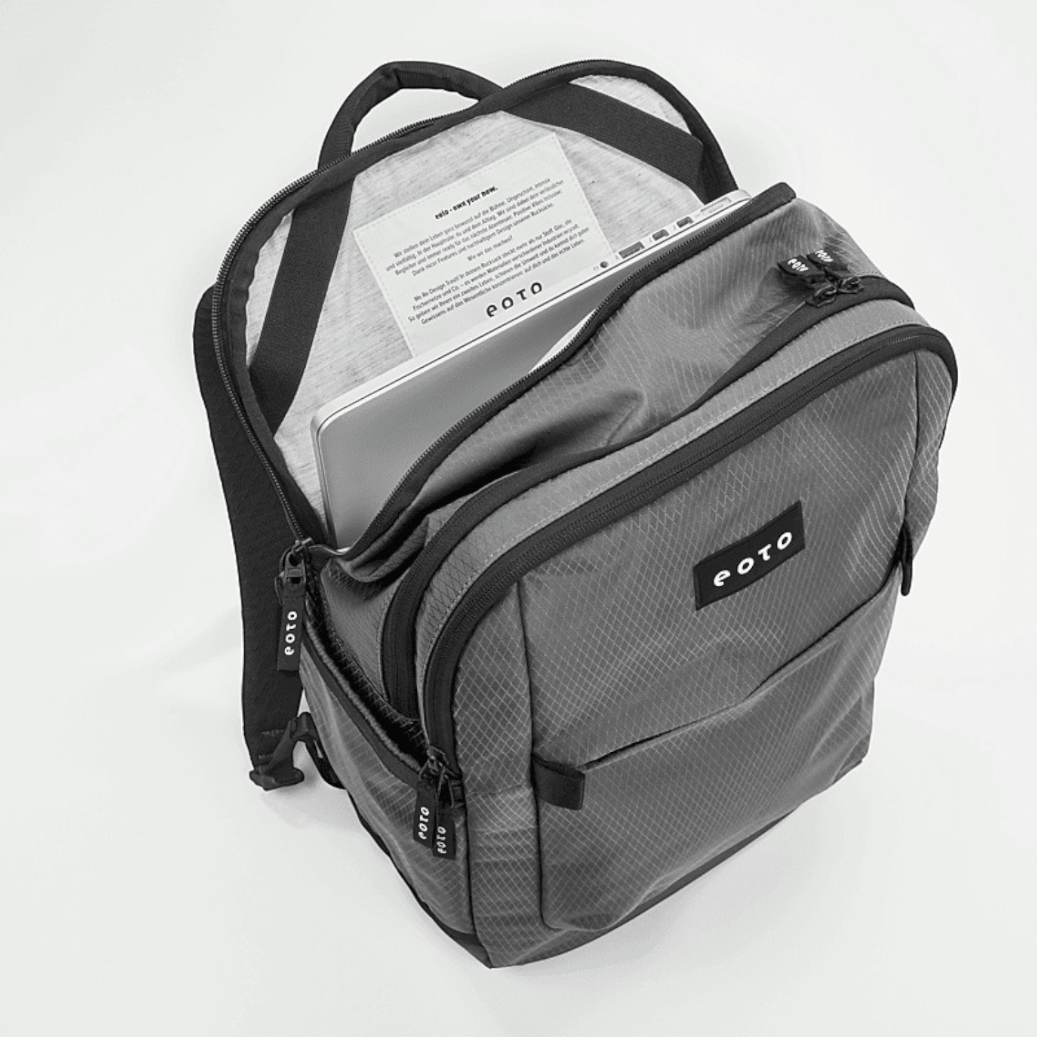 Lieblingstasche eoto Tidy22 grey laptop backpack with open main compartment and internal laptop sleeve