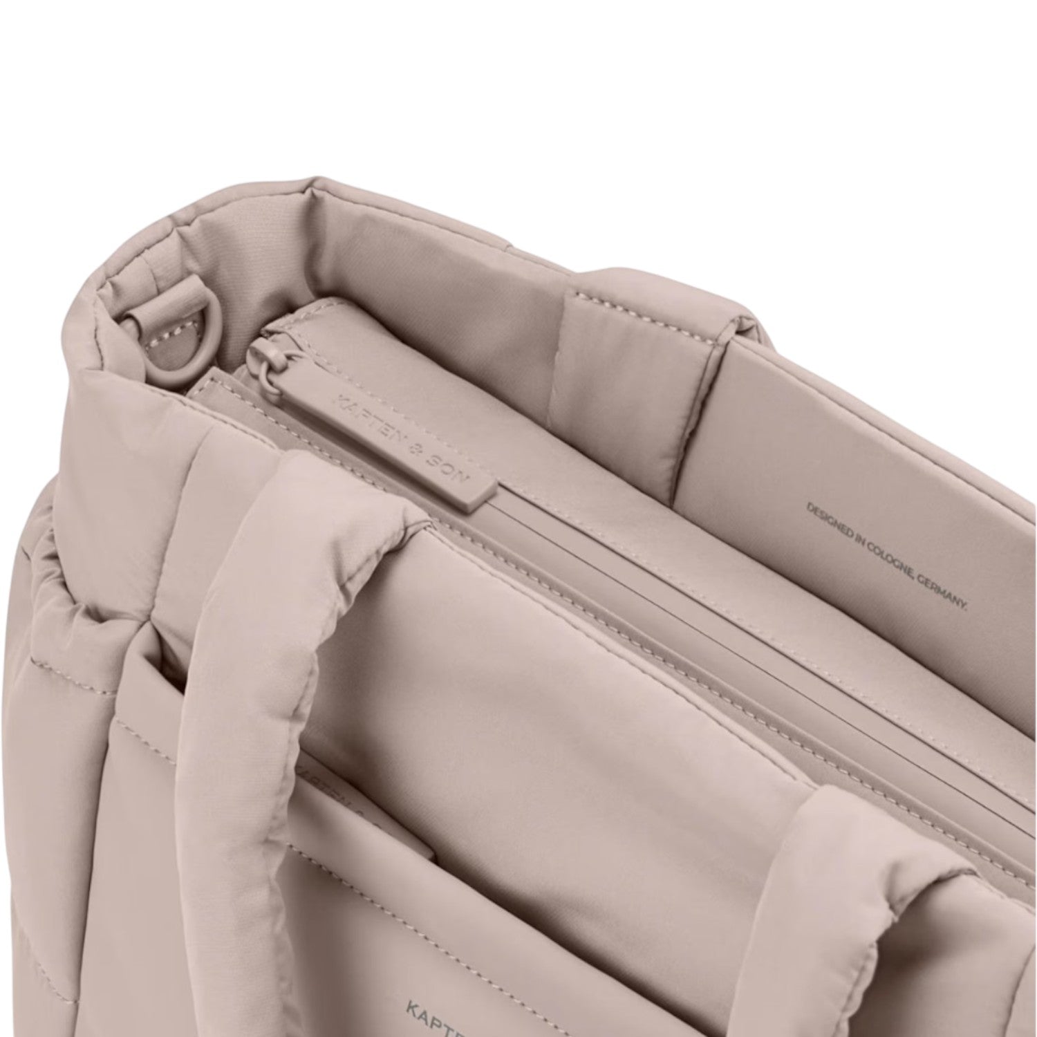 Lieblingstasche Hellvi Cloud Medium quilted beige handbag with zipper closure and padded handles
