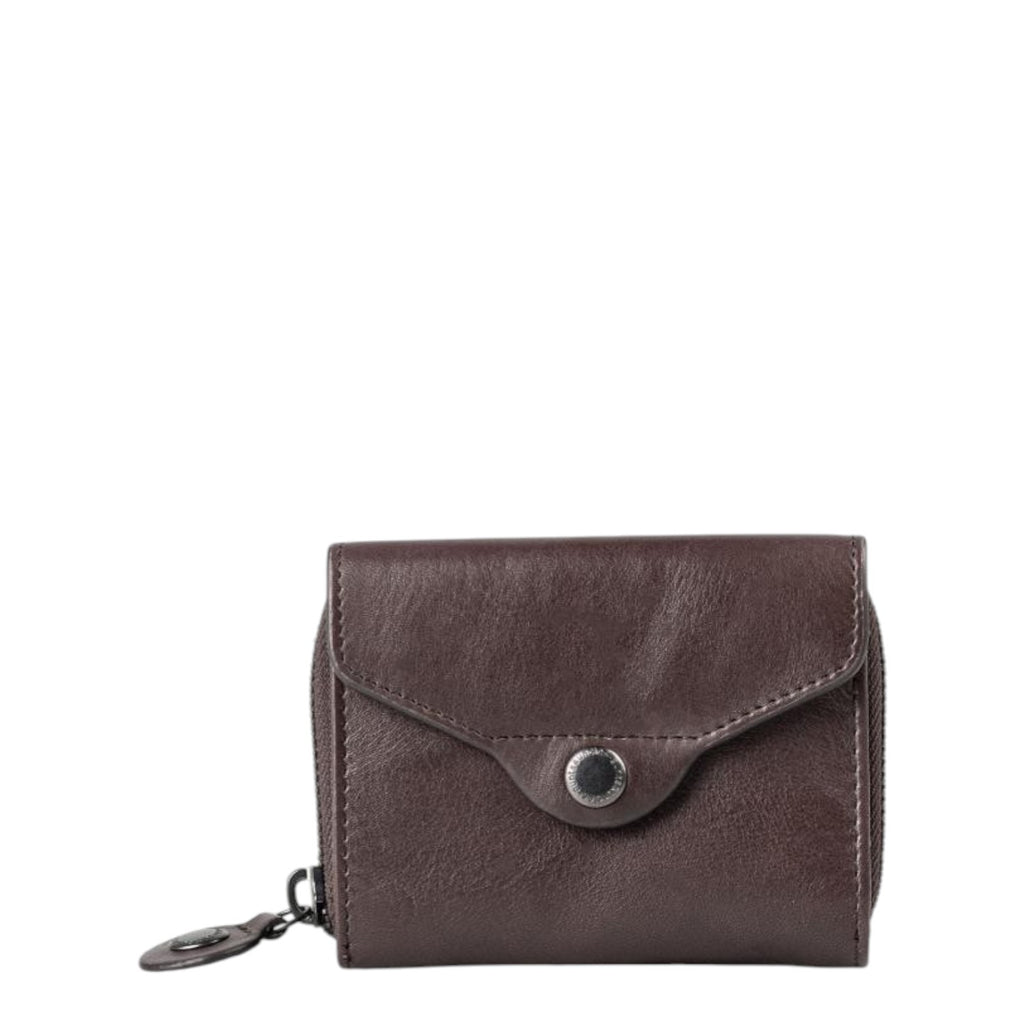 Lieblingstasche Judy dark brown leather wallet with a snap button closure and side zipper