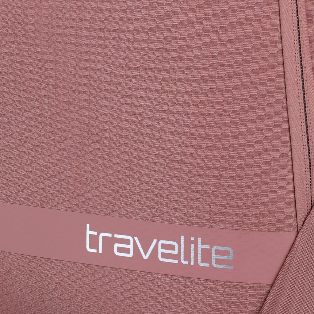 Lieblingstasche KICK OFF Trolley S in dusty rose with a textured honeycomb fabric pattern and silver travelite logo.