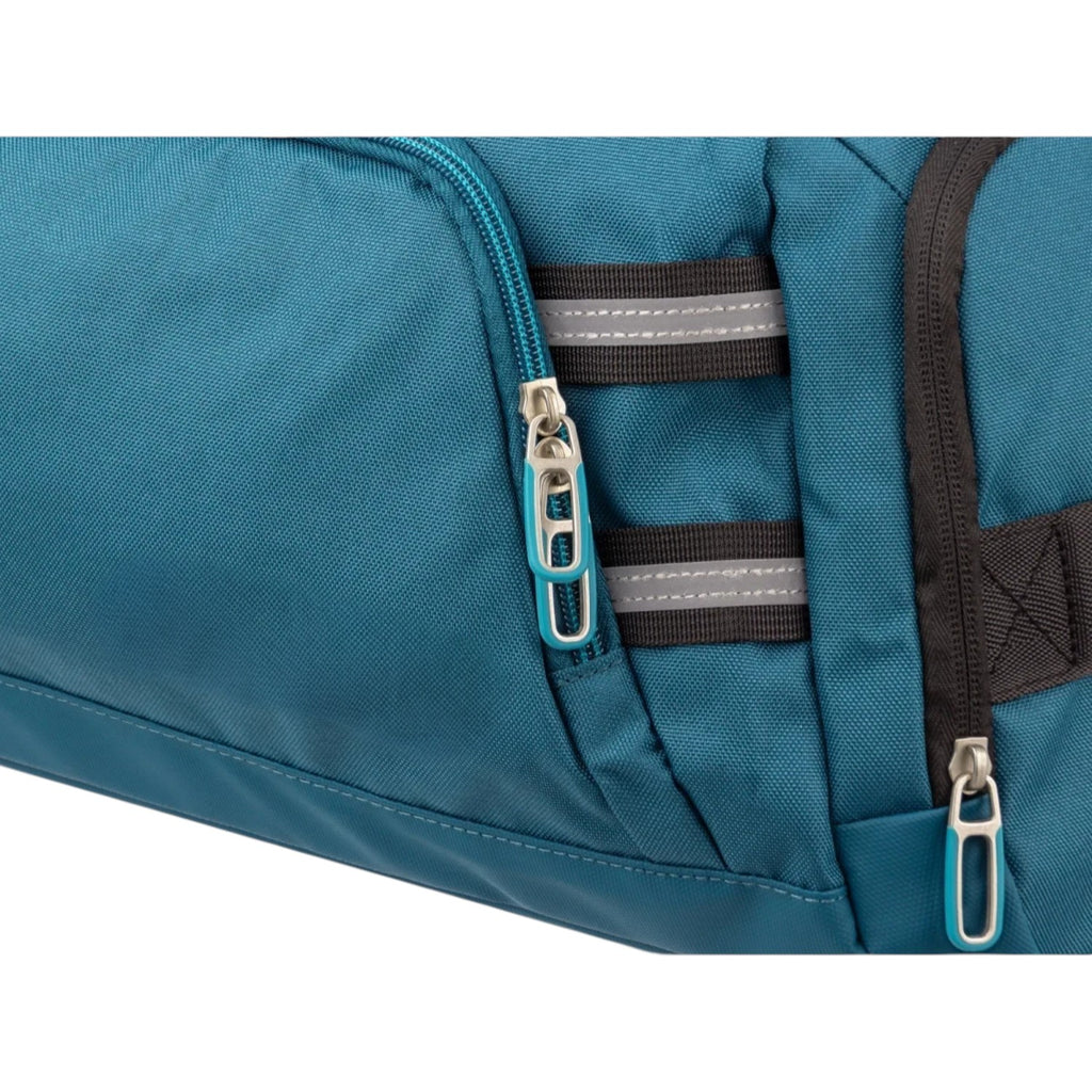 Lieblingstasche Lightstyler Duffle L in petrol blue with reflective strips and branded zipper pulls