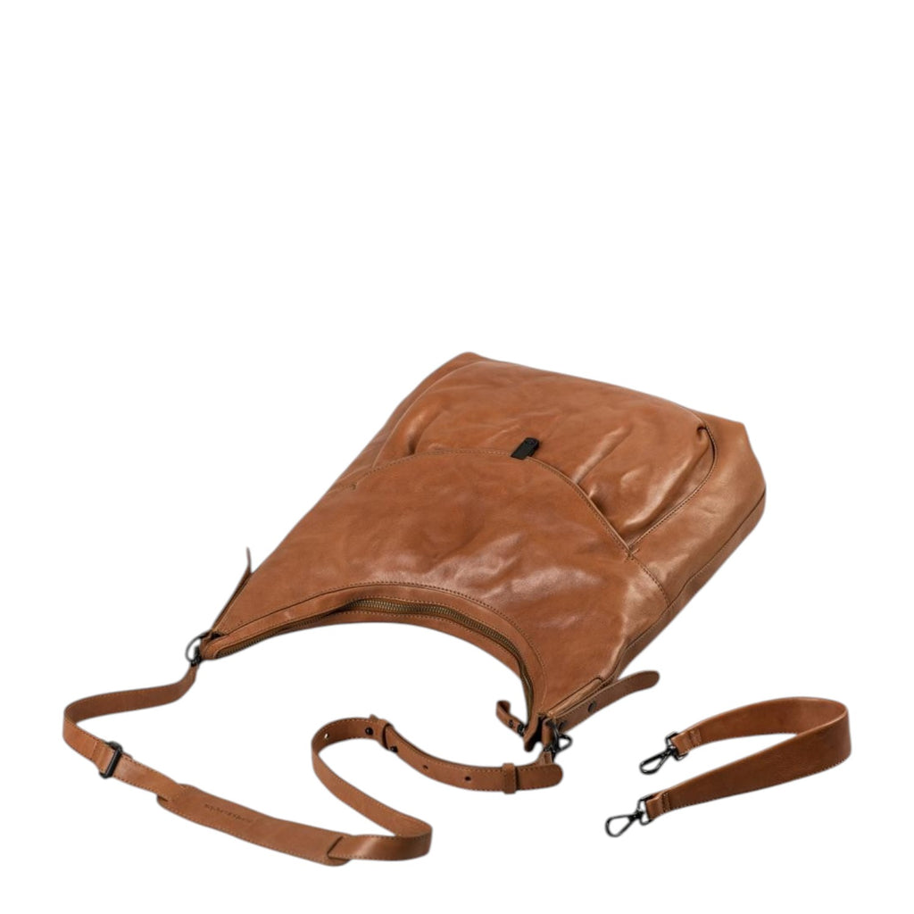 Lieblingstasche Mrs. Banoffee Pie brown leather hobo bag with adjustable shoulder strap and front pocket