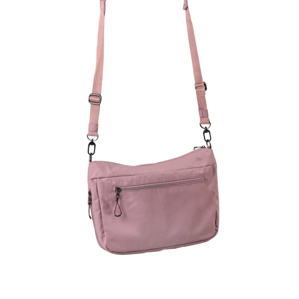 Lieblingstasche Omono RE lite dusty pink crossbody bag with adjustable strap and exterior zippered pocket