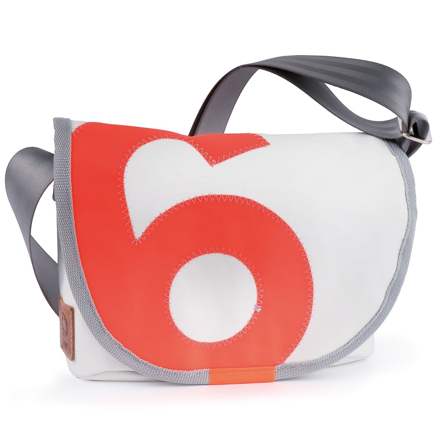 Lieblingstasche Perle messenger bag in white and orange sailcloth with grey seatbelt strap and number six detail
