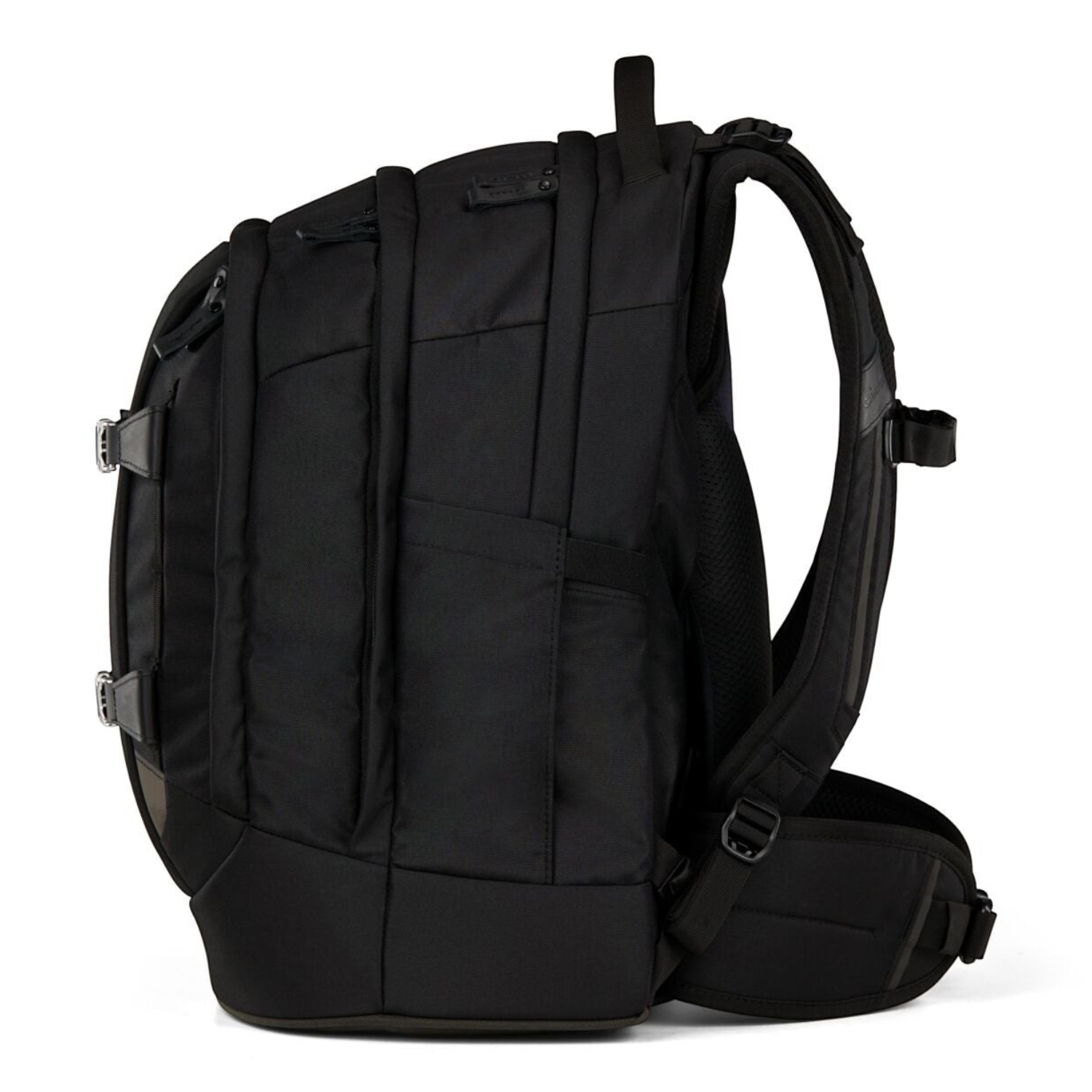 Lieblingstasche satch PACK school backpack in black with ergonomic straps, side view, and reflective details