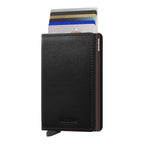 Lieblingstasche Secrid Slimwallet Original in black leather with aluminium card protector and RFID protection.