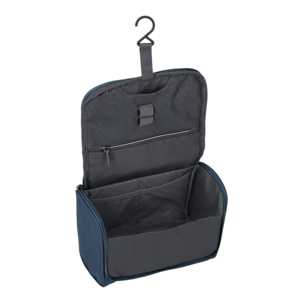 Lieblingstasche Skaii hanging toiletry bag in dark blue with an open interior, mesh pockets, and a sturdy hook.