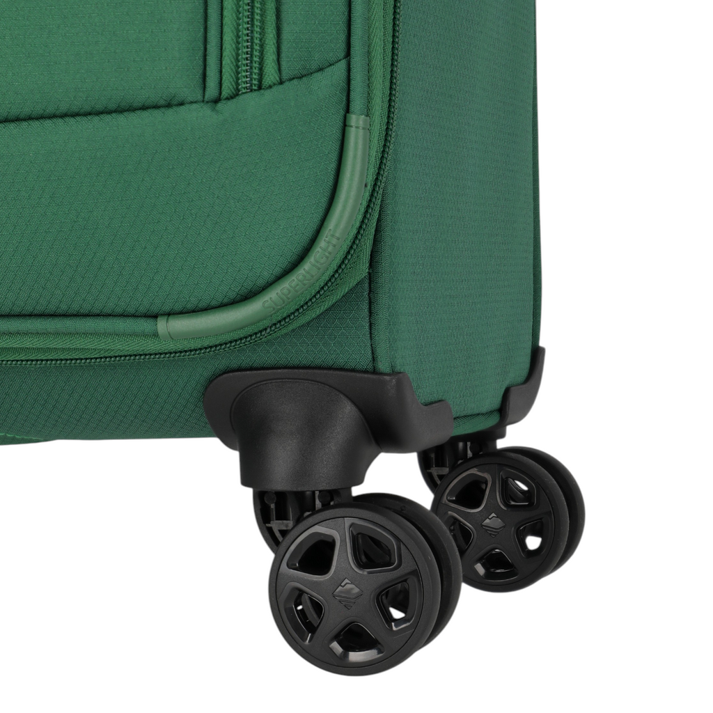 Lieblingstasche Skaii Trolley M expandable suitcase featuring durable green fabric and smooth black spinner wheels