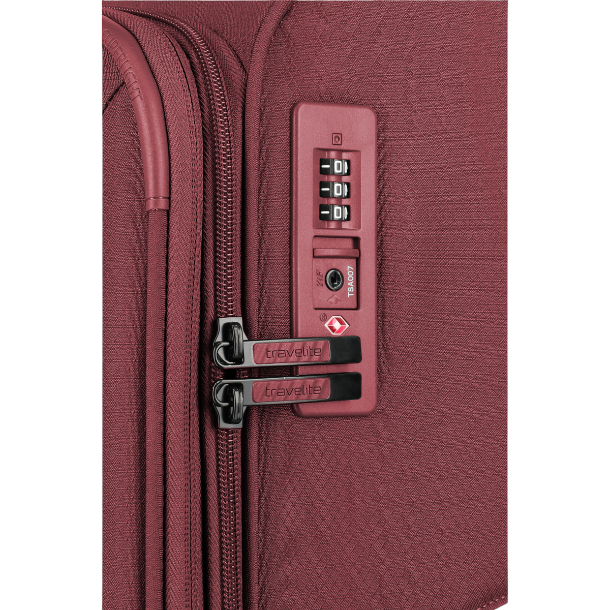 Lieblingstasche Skaii Trolley 4W S in burgundy with integrated TSA combination lock and durable fabric exterior