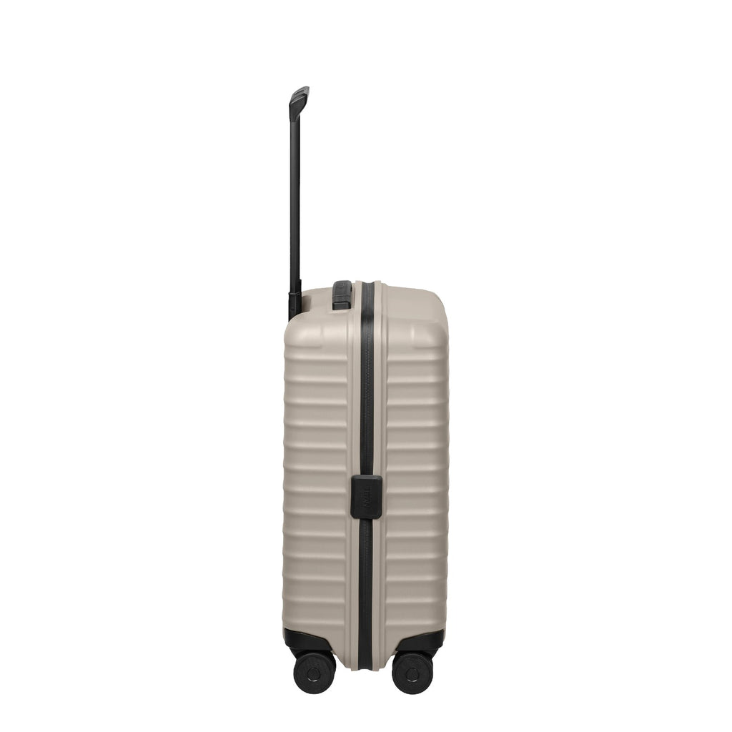 Lieblingstasche UPGRADE 4w Trolley S23 in beige with a hard shell, telescopic handle, and four spinner wheels.