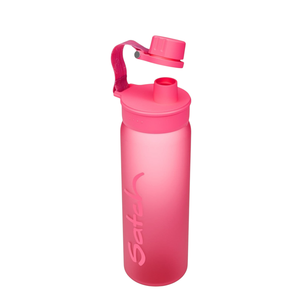 Lieblingstasche Satch pink sport water bottle with leak-proof cap, BPA-free and dishwasher safe for school and sports.