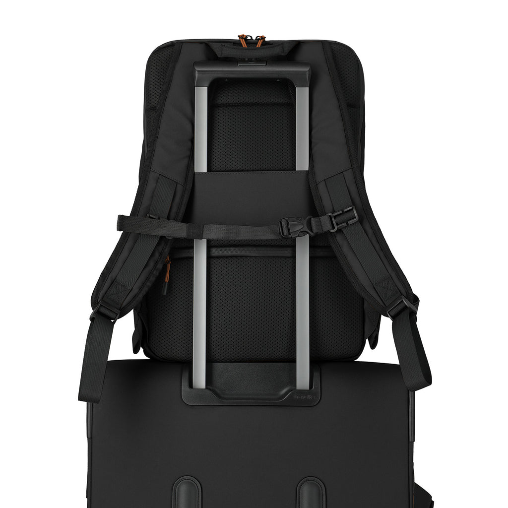 Breeze Backpack M