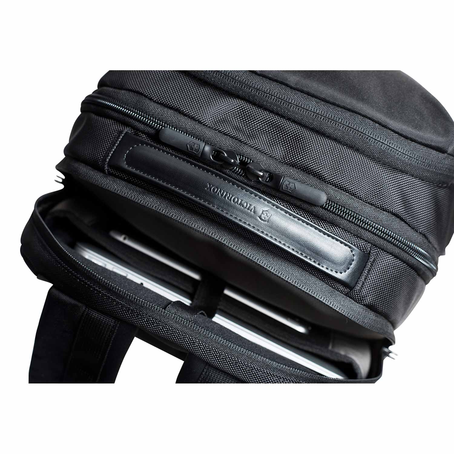 Victorinox Altmont Professional Deluxe Travel Laptop Backpack